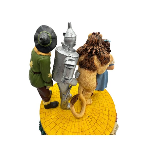Wizard Of Oz Figurine San Francisco Music Box Dorothy Scarecrow Tinman Lion 2001 - Picture 4 of 9